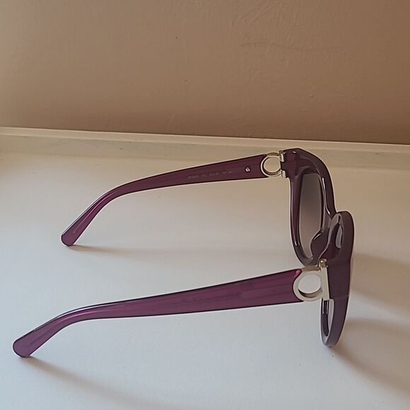 Salvatore Ferragamo Classic Logo Teacup 52mm Round Purple Red Magenta Sunglasses - Picture 6 of 14